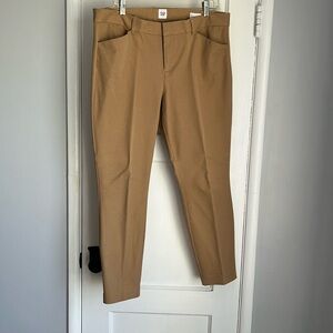GAP Khaki pants size14
